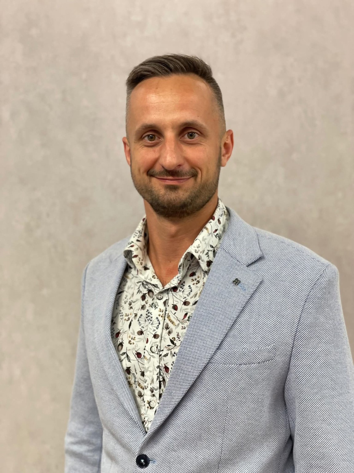 Dariusz Mielewczyk, partner Stowarzyszenia w działaniach Surfing Oddechem